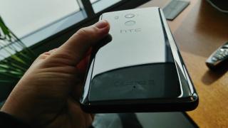 HTC U11 Plus hands-on review: primele impresii despre fratele cel mare al lui HTC U11 (Video)