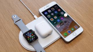 Încărcătorul wireless Apple AirPower ar putea costa chiar 199 dolari; se lansează comercial din 2018