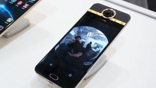 Turul Magazinelor #323: Presă de ulei la preţ redus, telefonul inedit cu filmare la 360 de grade Protruly în România şi o unealtă de scos coşuri