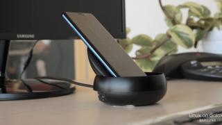 Samsung prezintă un video concept pentru funcția Linux on Galaxy ce se accesează via Samsung DeX