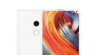 Xiaomi Mi Mix 2s apare într-o randare fan-made cu un ecran edge to edge atipic