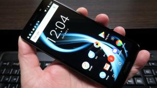 Allview X4 Soul Infinity N: Design arătos, cu aspiraţii de HTC U şi un nou suflu