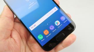 Samsung Galaxy J5 (2017): Display destul de luminos, culorile sunt vedetele