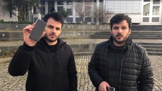 Apple Face ID versus Samsung Iris Scan în bătălia gemenilor din Germania (Video)