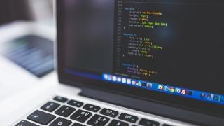 Google Fuchsia OS va include suport pentru limbajul de programare Apple Swift
