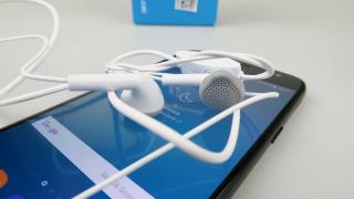 Samsung Galaxy J5 (2017): Multimedia generoasă la egalizare şi volum