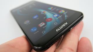 Allview X4 Soul Infinity N: Multimedia cu sete de bas, dar căști foarte bune
