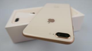 Apple iPhone 8 Plus: Hardware de iPhone X, fără exagerări