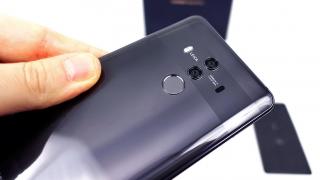 Huawei Mate 10 Pro Unboxing: scoatem din cutie AI-ul întrupat de la Huawei, cu noua generaţie de optică Leica (Video)