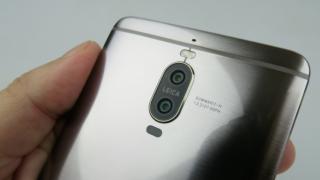 Huawei Mate 9 și Mate 9 Pro primesc de astăzi actualizarea la Android Oreo; vine la pachet cu funcția Projection