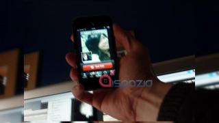 Noi imagini cu iPhone V3, functia de video chat in actiune