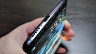 Huawei Mate 10 Pro: Baterie cu încărcare super rapidă, playback video generos