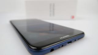 Huawei Mate 10 Lite: Baterie mare doar pe hârtie, acceptabilă în realitate