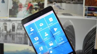 Launcher 10 vă aduce interfața din Windows 10 Mobile pe telefonul vostru Android; aplicație disponibilă gratuit în Google Play
