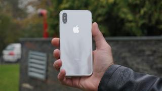 Mini Turul Magazinelor: iPhone X pică sub 5000 lei, resigilat e şi mai ieftin + tastatură mecanică la reducere