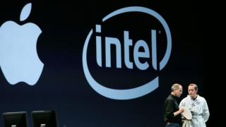 Modelele iPhone din 2018 ar putea folosi modemuri Intel în exclusivitate, lăsând Qualcomm pe tuşă