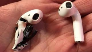 Căştile Apple AirPods care au luat foc în Florida sunt acum analizate de Apple; Combustie spontană?