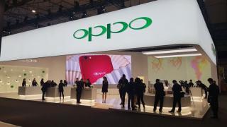Oppo brevetează un telefon cu ecran edge-to-edge în stil iPhone X