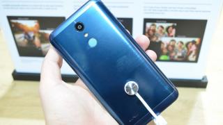 MWC 2018: LG K10 (2018) prezentare hands-on - telefonul midrange care face din Lite bici (Video)