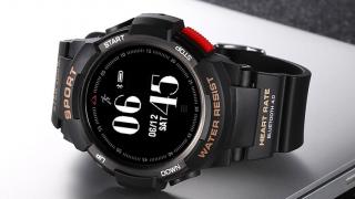 GeekBuying vine cu reduceri pentru purtabile! Modelul No.1 F6 costă doar 29.99 dolari