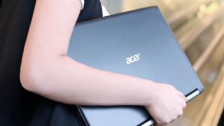 Turul Magazinelor #395: Cel mai ieftin laptop cu procesor Core i7 de generaţie a 8-a, televizor de luat în vacanţă cu rulota şi placă video de 8 GB la preţ corect