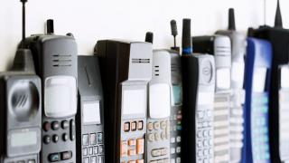 Motorola se pregăteşte să aniverseze 45 de ani de la primul apel de pe un telefon mobil; Iată când e aniversarea