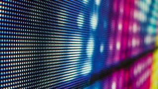 Apple îşi creşte investiţiile în tehnologia MicroLED