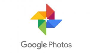 Noua versiune de Google Photos (3.18) pare a include un buton de Like; Devine reţea de socializare?