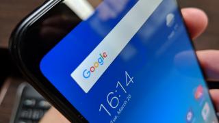 Xiaomi Redmi 5 Plus: Display suficient de luminos, chiar și la exterior, la lumina zilei
