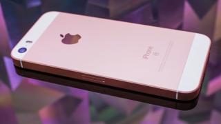 iPhone SE 2 e din nou în cărţi; Ar putea sosi luna viitoare conform unor noi indicii, scăpări