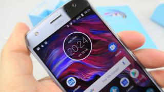 Motorola Moto X4: Hardware high midrange, fix ce aşteptam