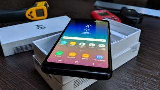 Samsung a început lucrul la Android 8.0 Oreo pentru smartphone-ul Galaxy A8 (2018)