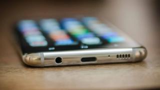 Livrările globale de smartphone-uri pe trimestrul întâi din 2018 sunt oficiale; Samsung, Apple şi Huawei sunt primele 3
