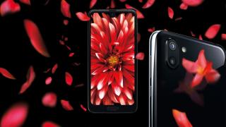 Sharp AQUOS R2 debutează cu procesor Snapdragon 845 și cu o cameră dedicată pentru captura video
