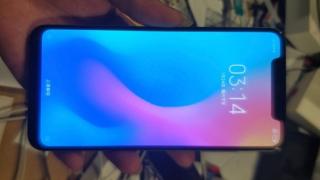 Xiaomi Mi 7 se afișează în fotografii reale; Are un decupaj generos și probabil un sistem rival Face ID