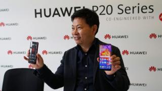 Porsche Design le-ar fi interzis celor de la Huawei să includă un breton pe modelul Mate RS