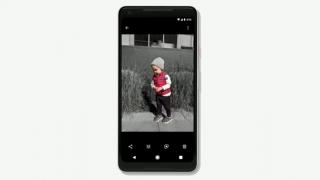 Google Photos primeşte funcţia Color Pop, care aduce culoare în fotografii alb negru (Download APK aici)