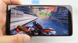 Nokia 7 Plus: Benchmark-uri care sar şi peste iPhone 7 Plus chiar