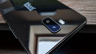iHunt Hero: Camera OK la culori, focalizare, modestă la video