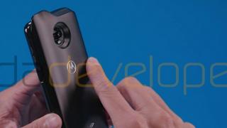 Motorola Moto Z3 Play apare în noi imagini, împreună cu un modul 5G Moto Mod