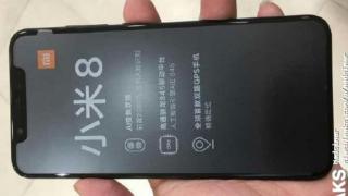 Xiaomi Mi 8 seamănă foarte mult cu iPhone X; O confirmă noi fotografii hands on