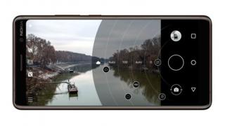 Aplicaţia Nokia Pro Camera ajunge pe noi telefoane, printr-o portare XDA Developers