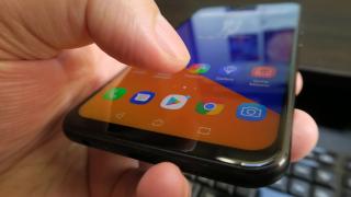 ASUS ZenFone 5 (ZE620KL): Baterie mai bună decât la ZenFone 4, în rând cu rivalii
