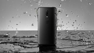 OnePlus 6 devine cel mai bine vândut smartphone al companiei; Iată câte unități au fost livrate în 3 săptămâni!