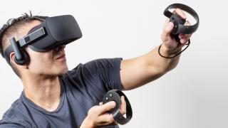 Turul Magazinelor #440: Televizor LED 4K la doar 999 lei, căşti wireless super ieftine şi arătoase, Oculus Rift la reducere