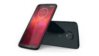 Motorola Moto Z3 Play vine cu 6 GB RAM în Brazilia la un preț exorbitant