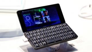 Sailfish OS ajunge și pe Gemini PDA; Versiunea finală va fi distribuită în decembrie