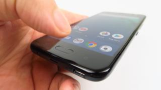 HTC U11 Life: Multimedia cu difuzor singular, dar destul de „gălăgios”