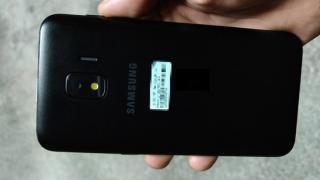 Smartphone-ul Samsung J2 Core cu Android Go la bord se afișează în fotografii hands-on; Nu va avea interfața stock
