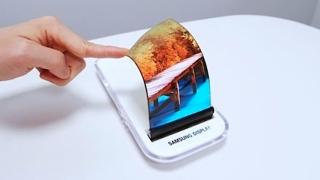 Samsung se răzgândește! Smartphone-ul pliabil Samsung Galaxy X va sosi până la urmă înaintea lui Galaxy S10 în cadrul CES 2019